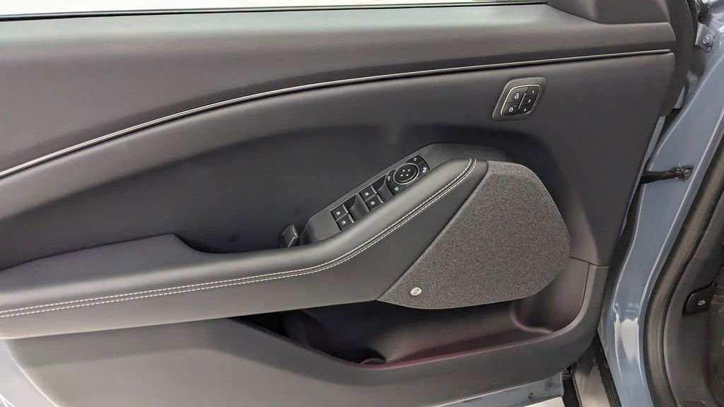 Certified 2024 Ford Mustang Mach-E Premium image 27