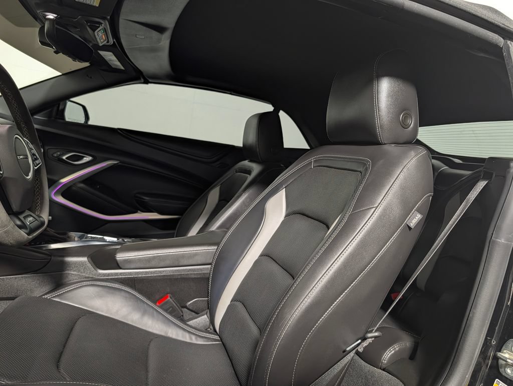 Used 2024 Chevrolet Camaro LT RWD image 24