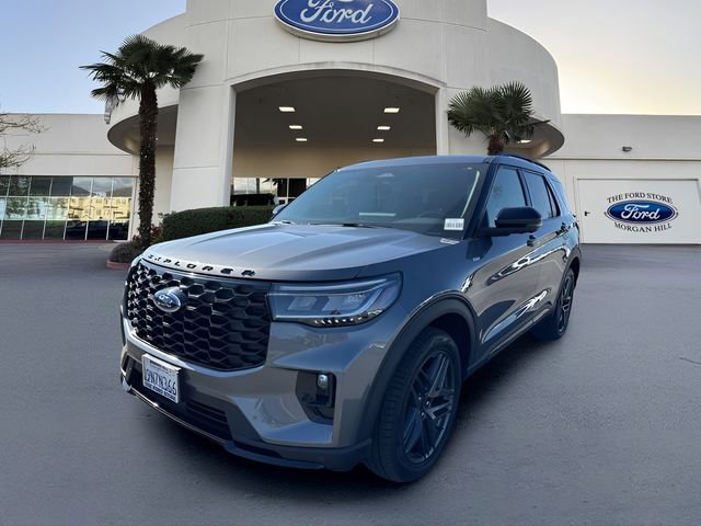 Certified 2025 Ford Explorer ST-Line w/ ST-Line Street Pack AWD/4WD image 6