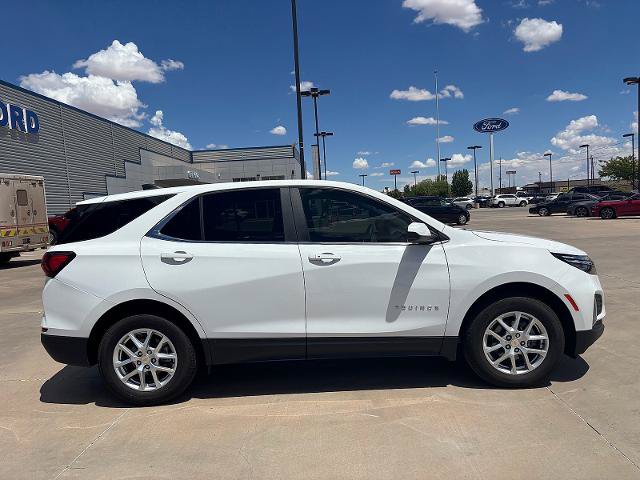 Used 2024 Chevrolet Equinox LT w/ LPO, Floor Liner Package FWD image 4