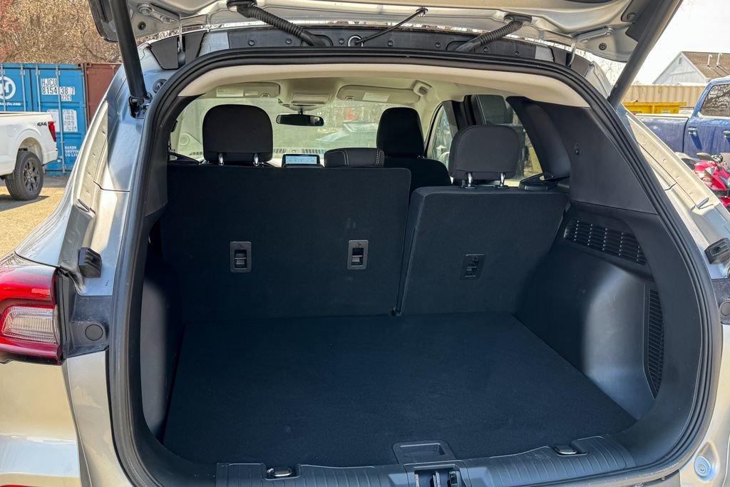 Certified 2023 Ford Escape Active AWD/4WD image 18