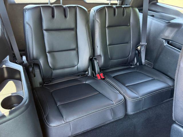 Certified 2019 Ford Explorer Limited w/ Ford Safe & Smart Package AWD/4WD image 17