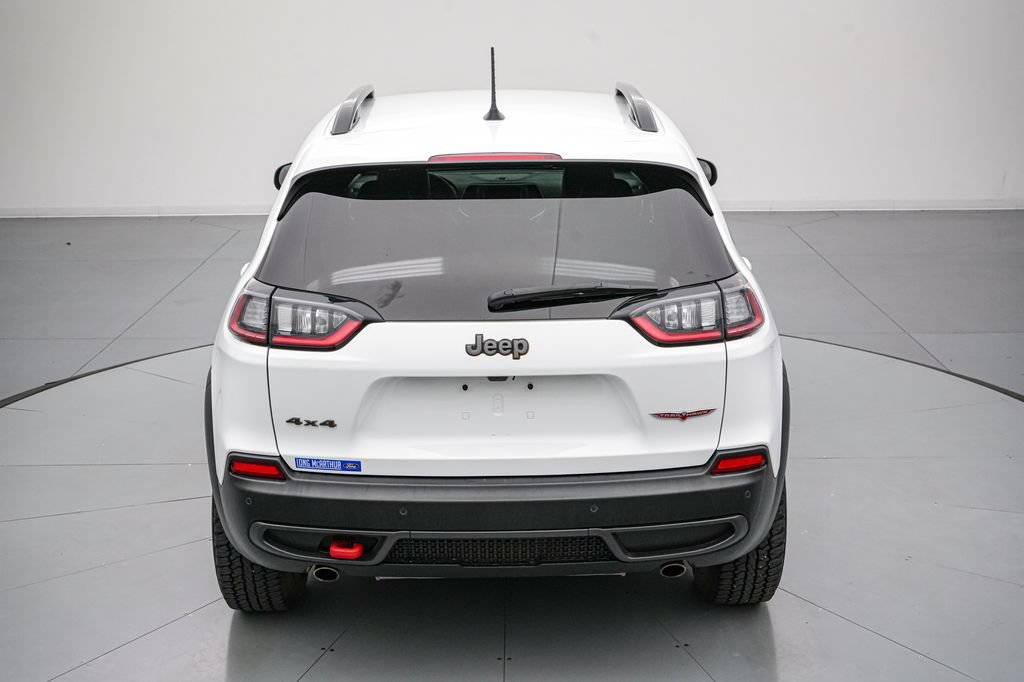 Used 2022 Jeep Cherokee Trailhawk w/ Premium Leather Package AWD/4WD image 5