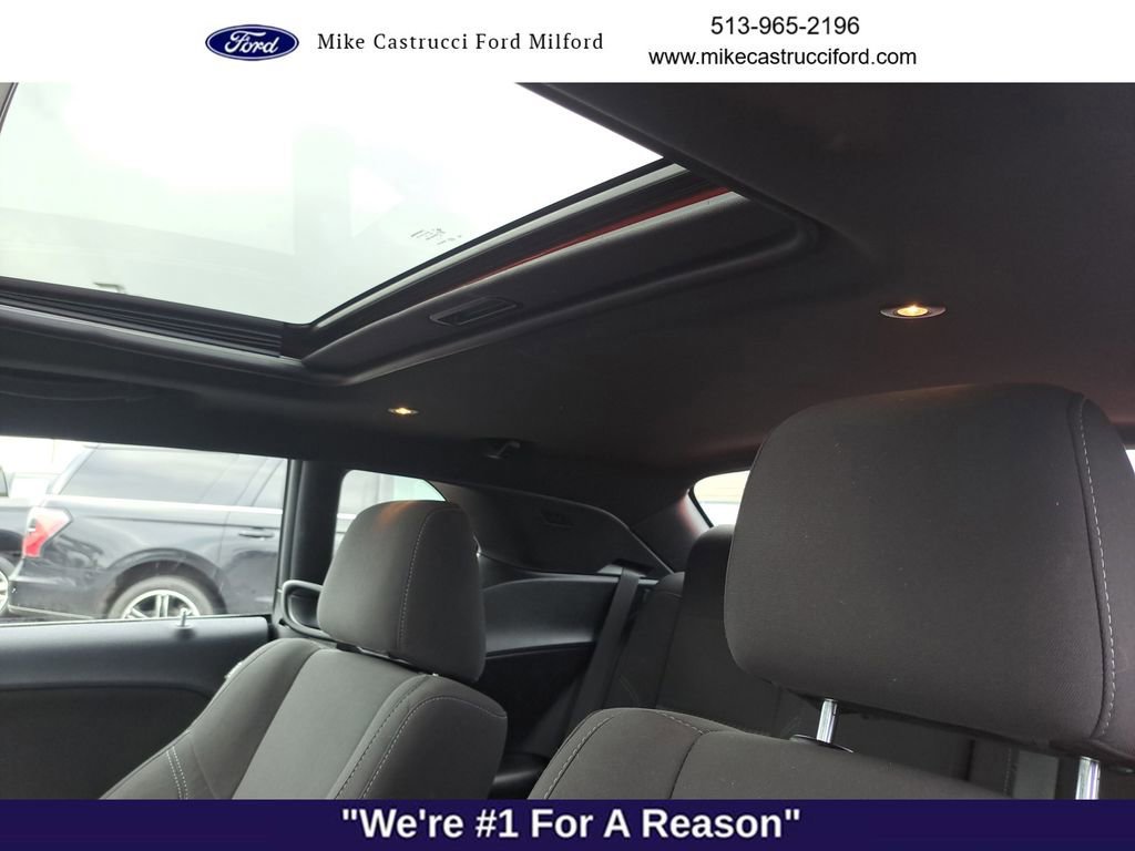 Used 2021 Dodge Challenger SXT w/ Driver Convenience Group image 22