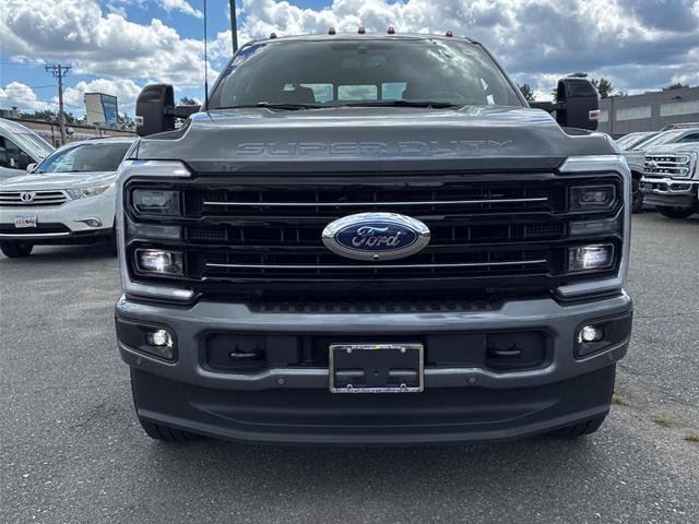 Certified 2025 Ford F350 Platinum w/ FX4 Off-Road Package AWD/4WD image 4
