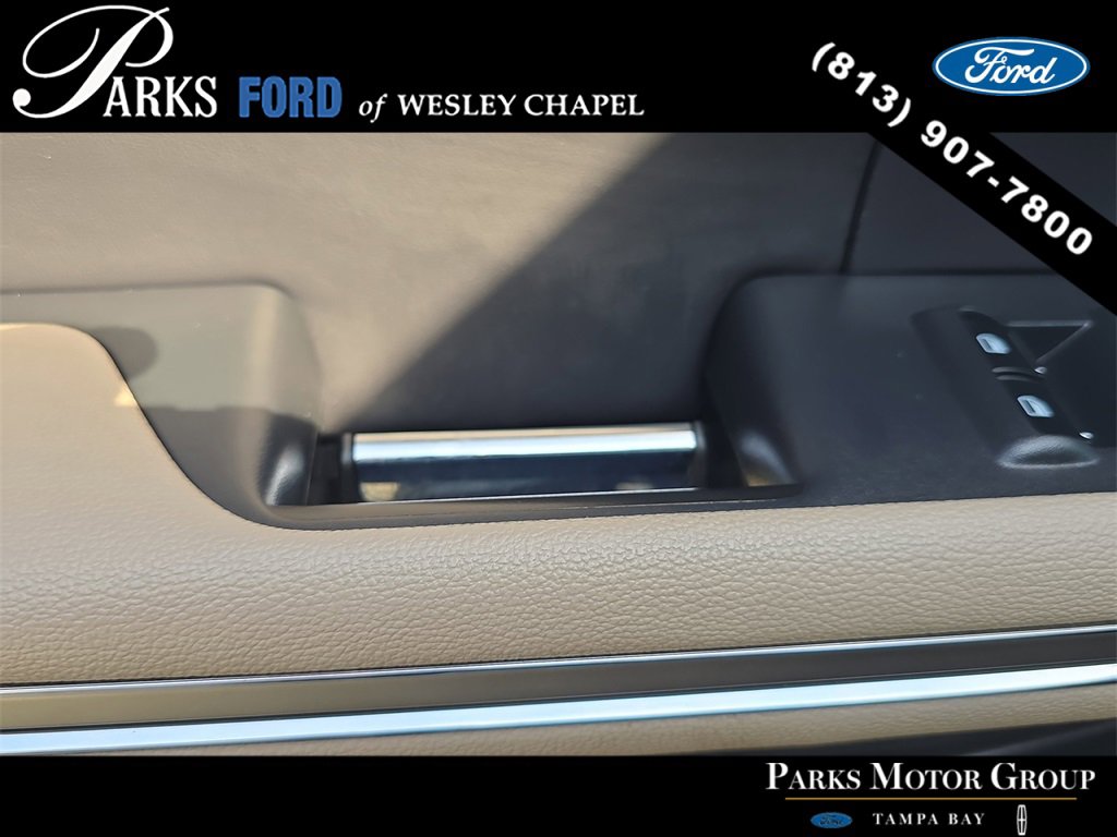 Certified 2023 Ford Expedition Limited image 20