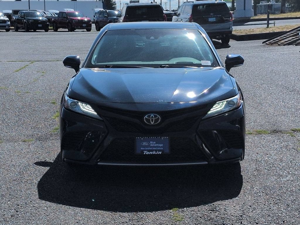 Used 2018 Toyota Camry XSE FWD image 8
