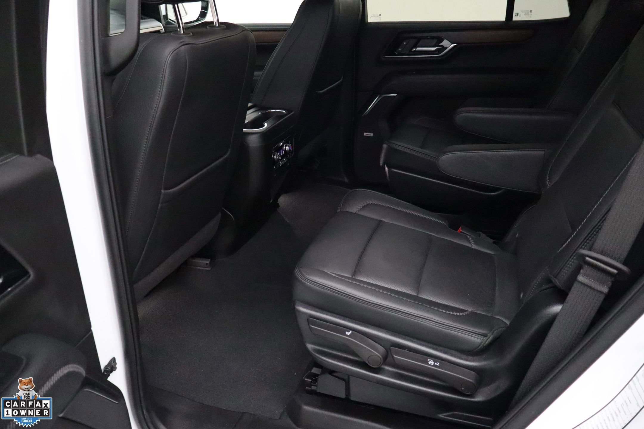 Used 2025 GMC Yukon Denali image 33