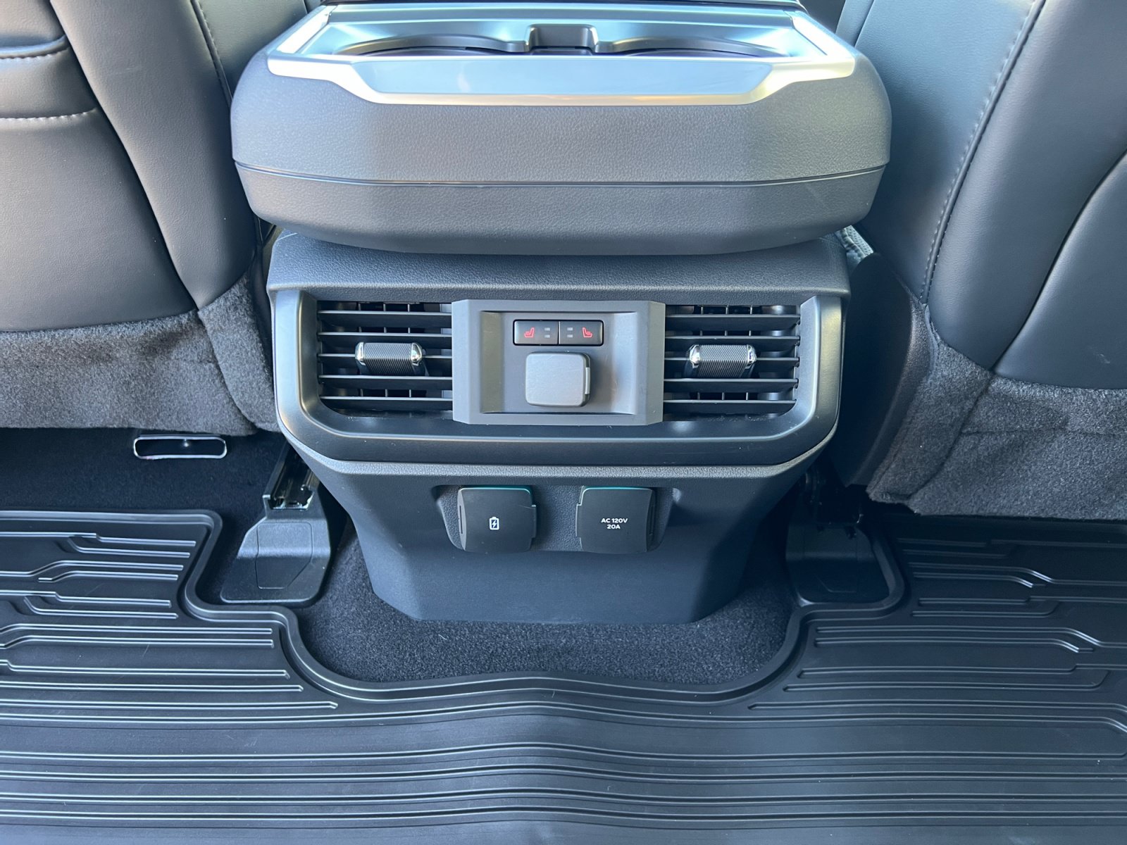Certified 2024 Ford F150 Raptor AWD/4WD image 16