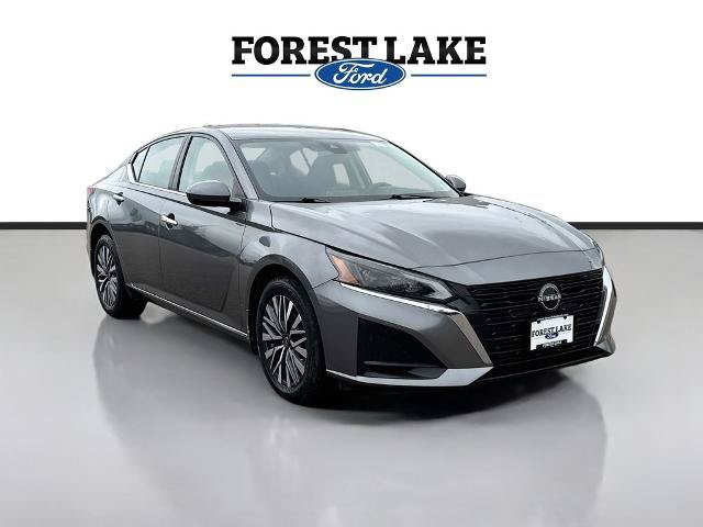 Used 2023 Nissan Altima 2.5 SV AWD/4WD image 1
