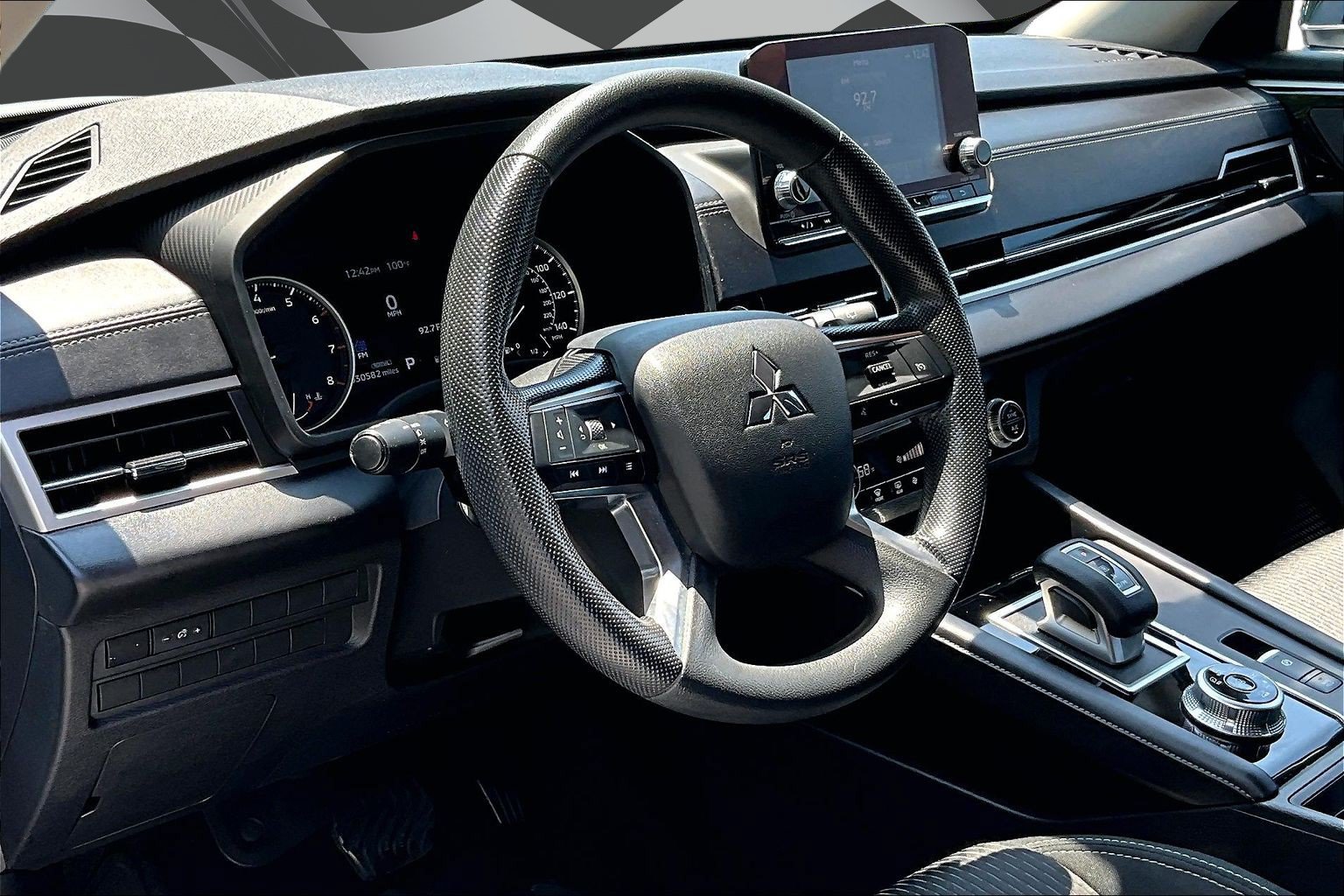 Used 2022 Mitsubishi Outlander ES AWD/4WD image 13