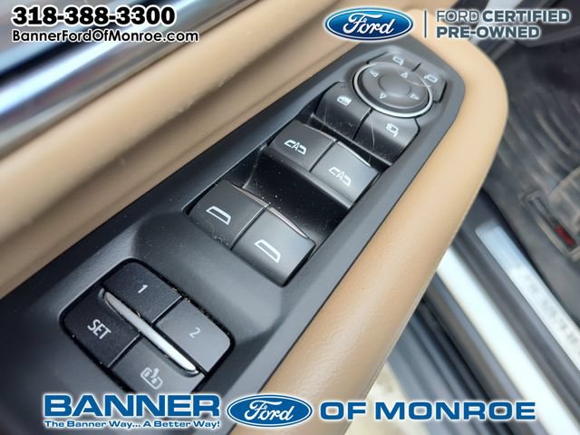 Used 2023 Chevrolet Tahoe Premier AWD/4WD image 18