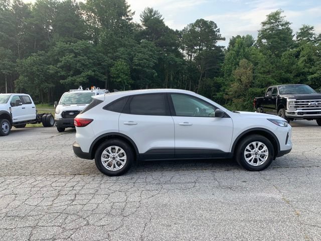 Certified 2025 Ford Escape Active AWD/4WD image 10