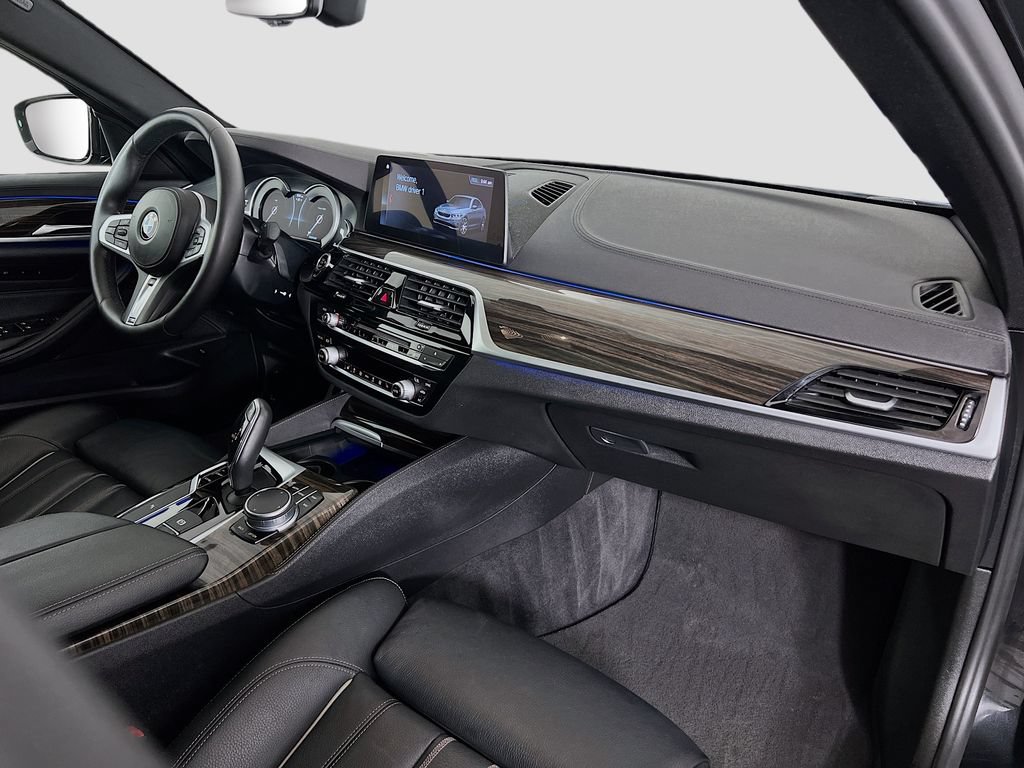Used 2017 BMW 540i xDrive AWD/4WD image 34