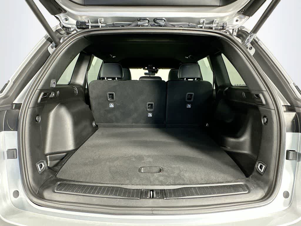 Used 2025 Jeep Grand Cherokee Altitude AWD/4WD image 21