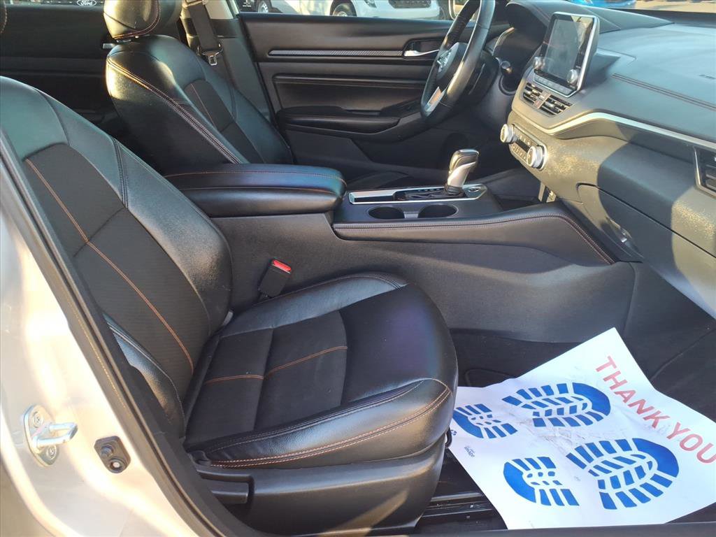 Used 2021 Nissan Altima 2.5 SR image 11