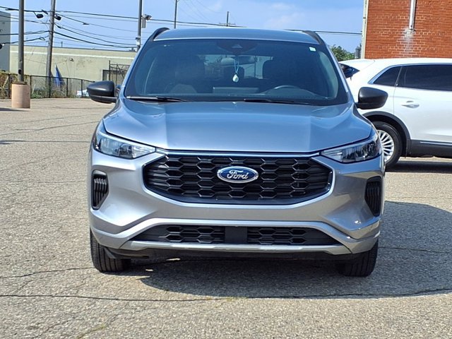 Certified 2024 Ford Escape ST-Line w/ Tech Pack #1 AWD/4WD image 24