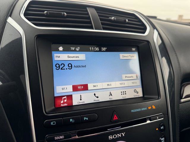 Certified 2017 Ford Explorer Platinum image 30