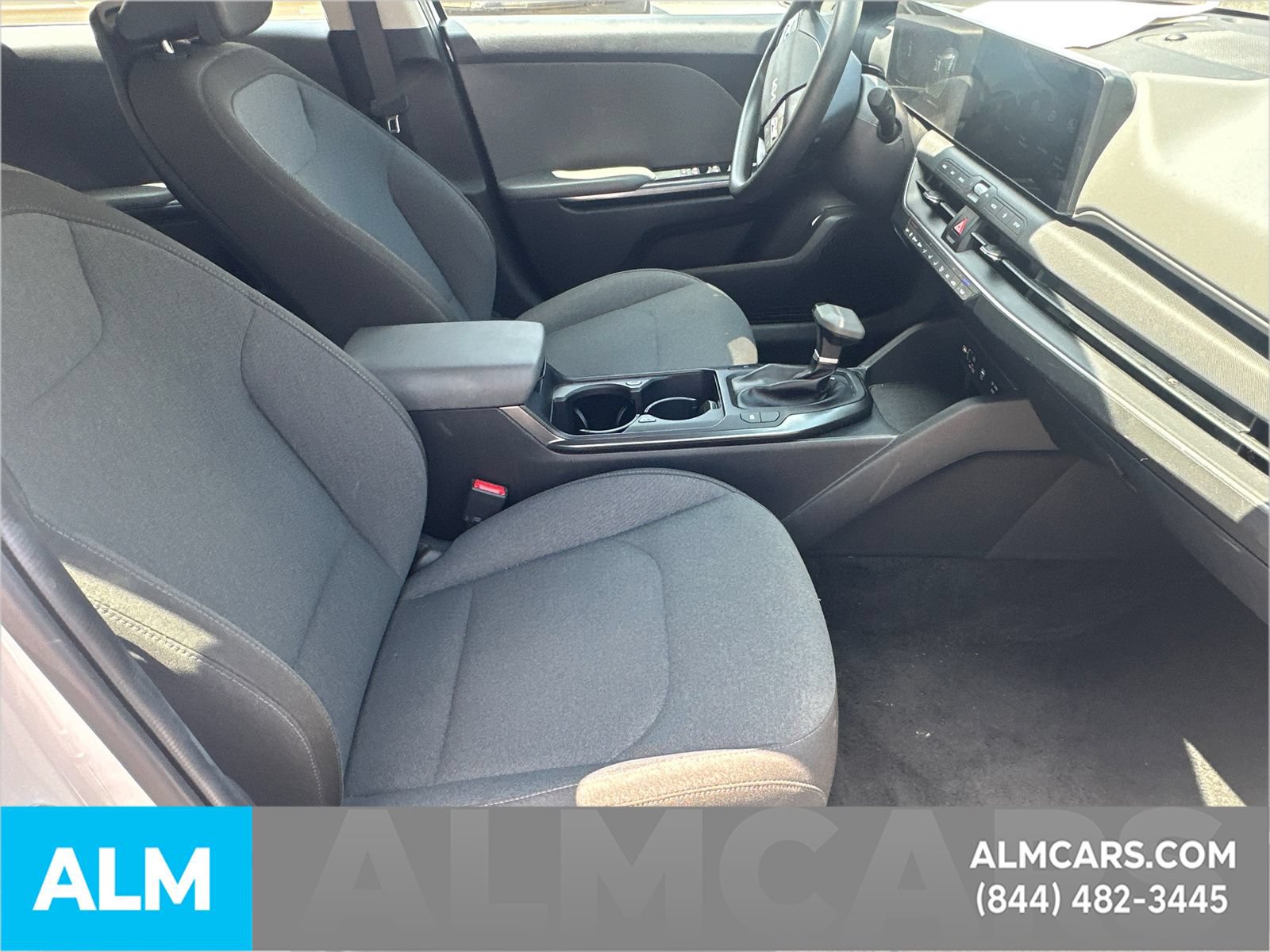 Used 2025 Kia K4 FWD image 15