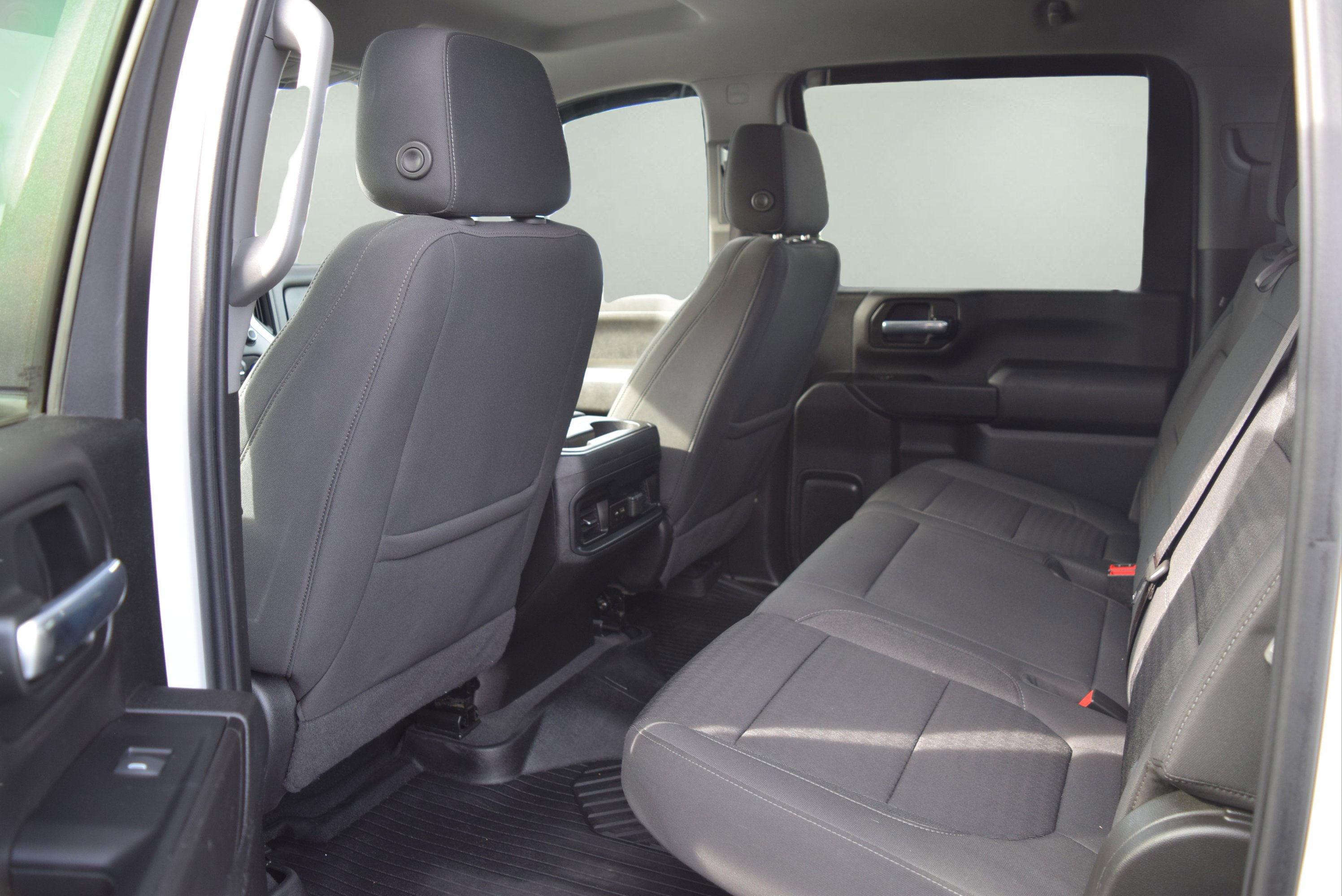 Used 2023 Chevrolet Silverado 2500 LT w/ Convenience Package image 10