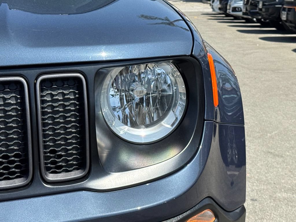 Used 2023 Jeep Renegade Trailhawk AWD/4WD image 15