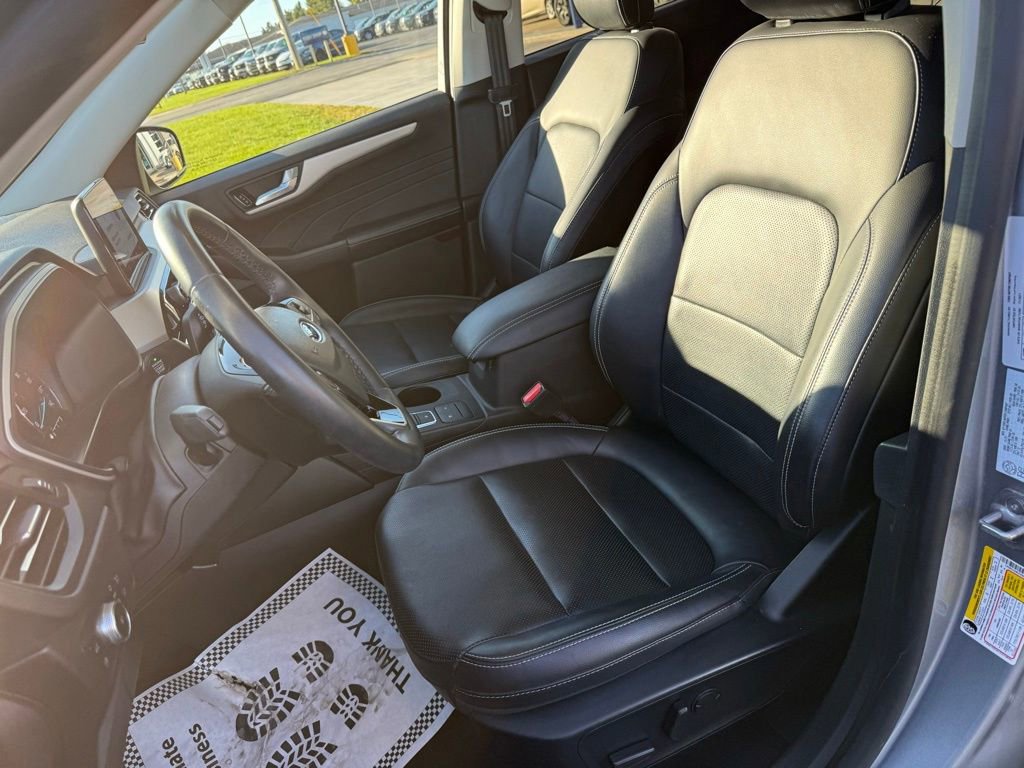 Certified 2021 Ford Escape SEL image 20