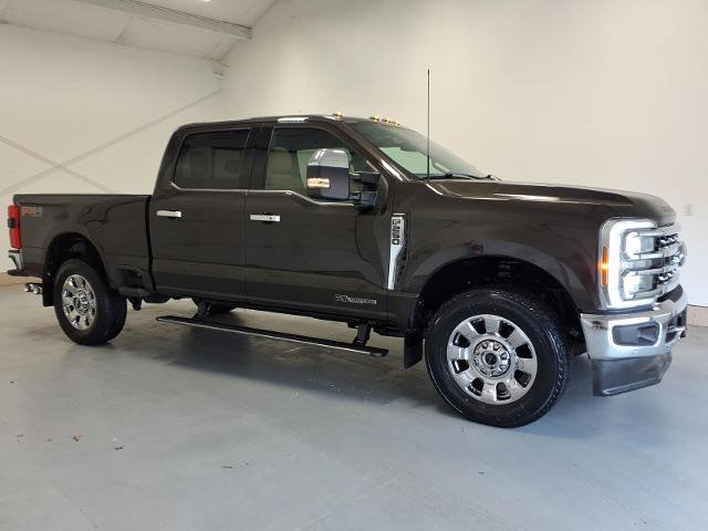Certified 2024 Ford F250 Lariat w/ Lariat Ultimate Package AWD/4WD image 2