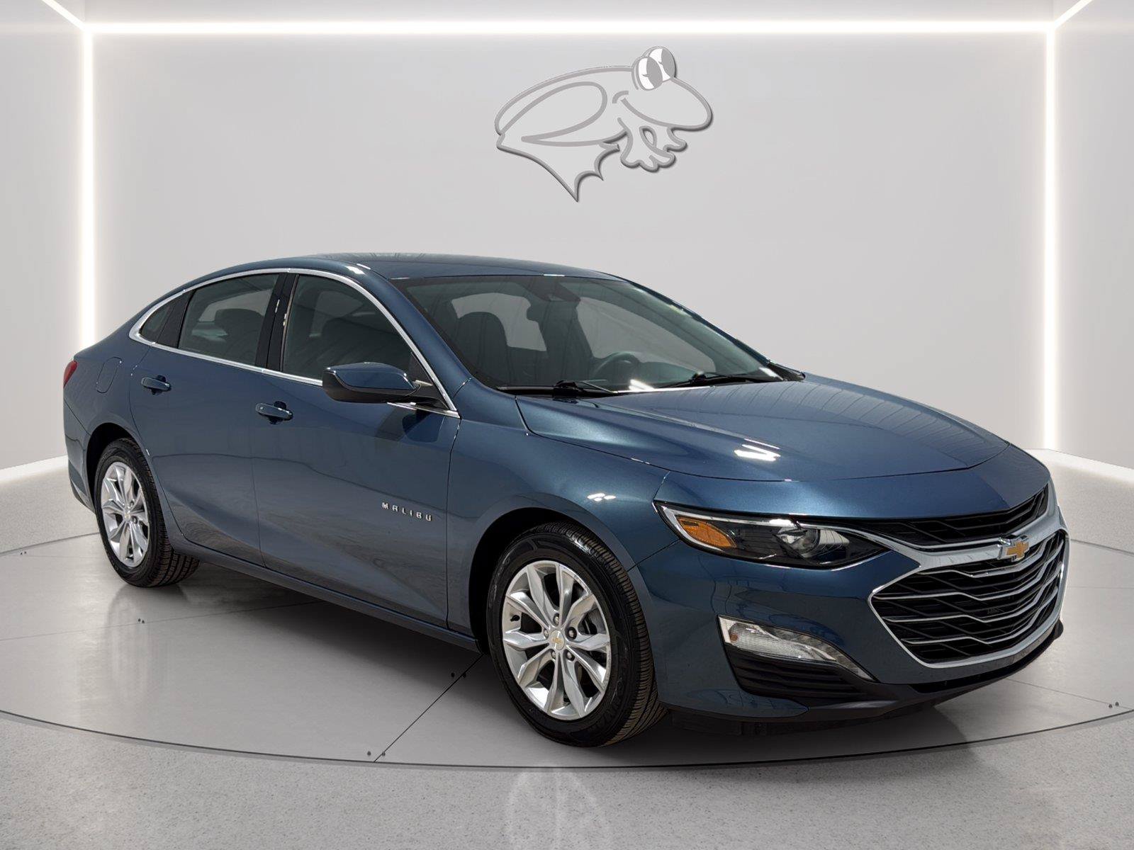 Used 2024 Chevrolet Malibu LT FWD image 8