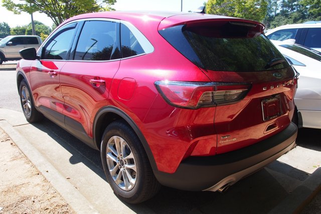 Certified 2022 Ford Escape SE w/ Convenience Package FWD image 5