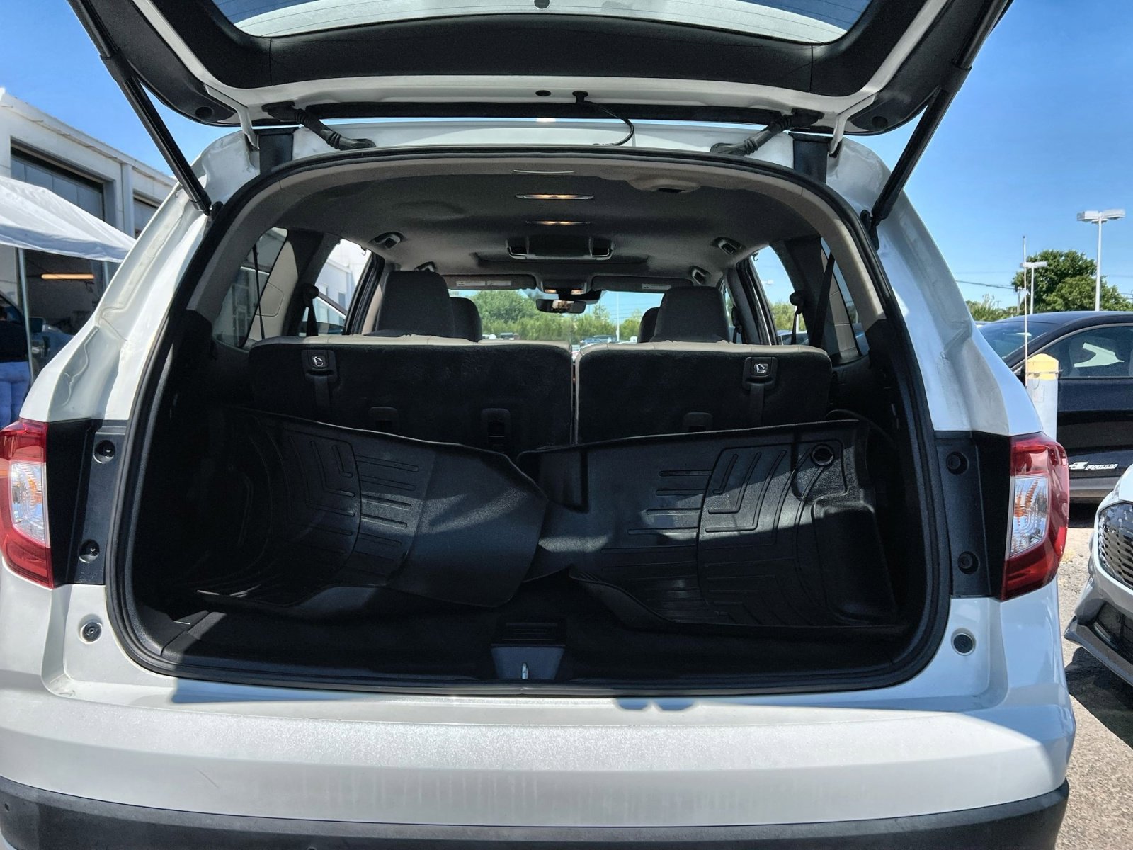 Used 2020 Honda Pilot Touring image 31