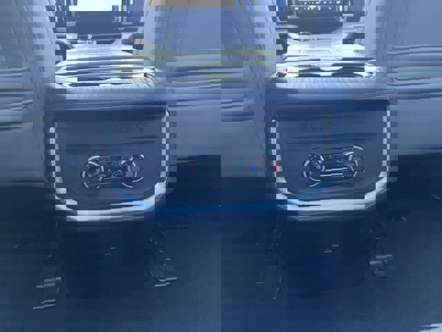 Certified 2025 Ford Expedition Max Active image 14