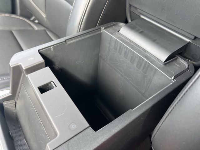 Certified 2023 Ford Explorer XLT w/ Equipment Group 202A image 18