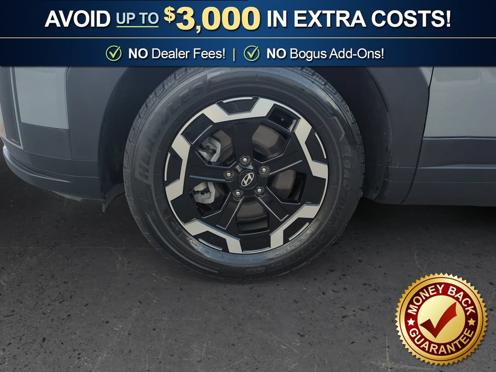 Used 2025 Hyundai Santa Fe SEL FWD image 13