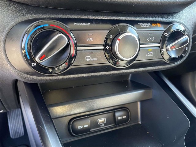 Used 2022 Kia Soul LX w/ Technology Package image 24