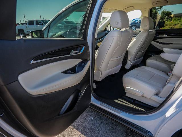 Used 2023 Buick Enclave Essence w/ Sport Touring Edition FWD image 25