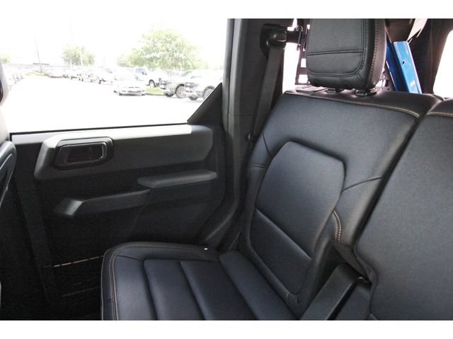 Certified 2023 Ford Bronco Badlands AWD/4WD image 9