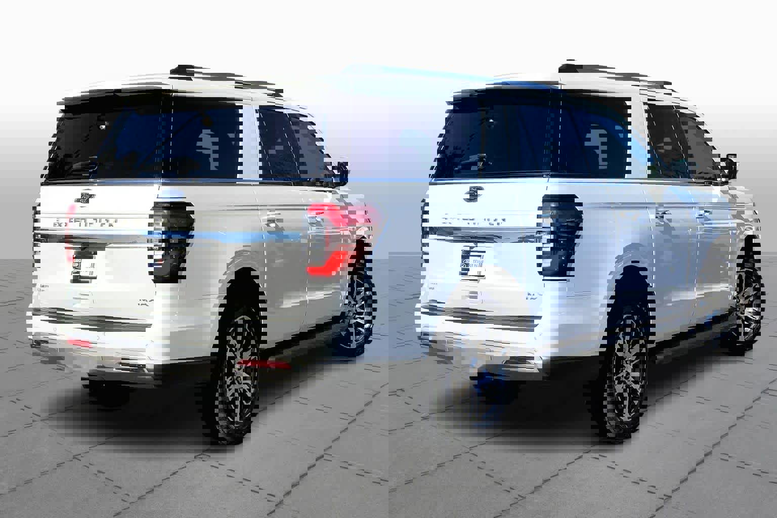 Certified 2024 Ford Expedition Max Limited image 4