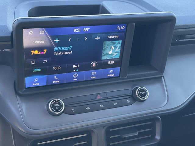 Certified 2024 Ford Maverick Lariat w/ Black Appearance Package image 11