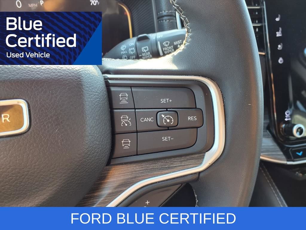 Used 2024 Jeep Wagoneer L Series II w/ Flexible Seating Group image 18