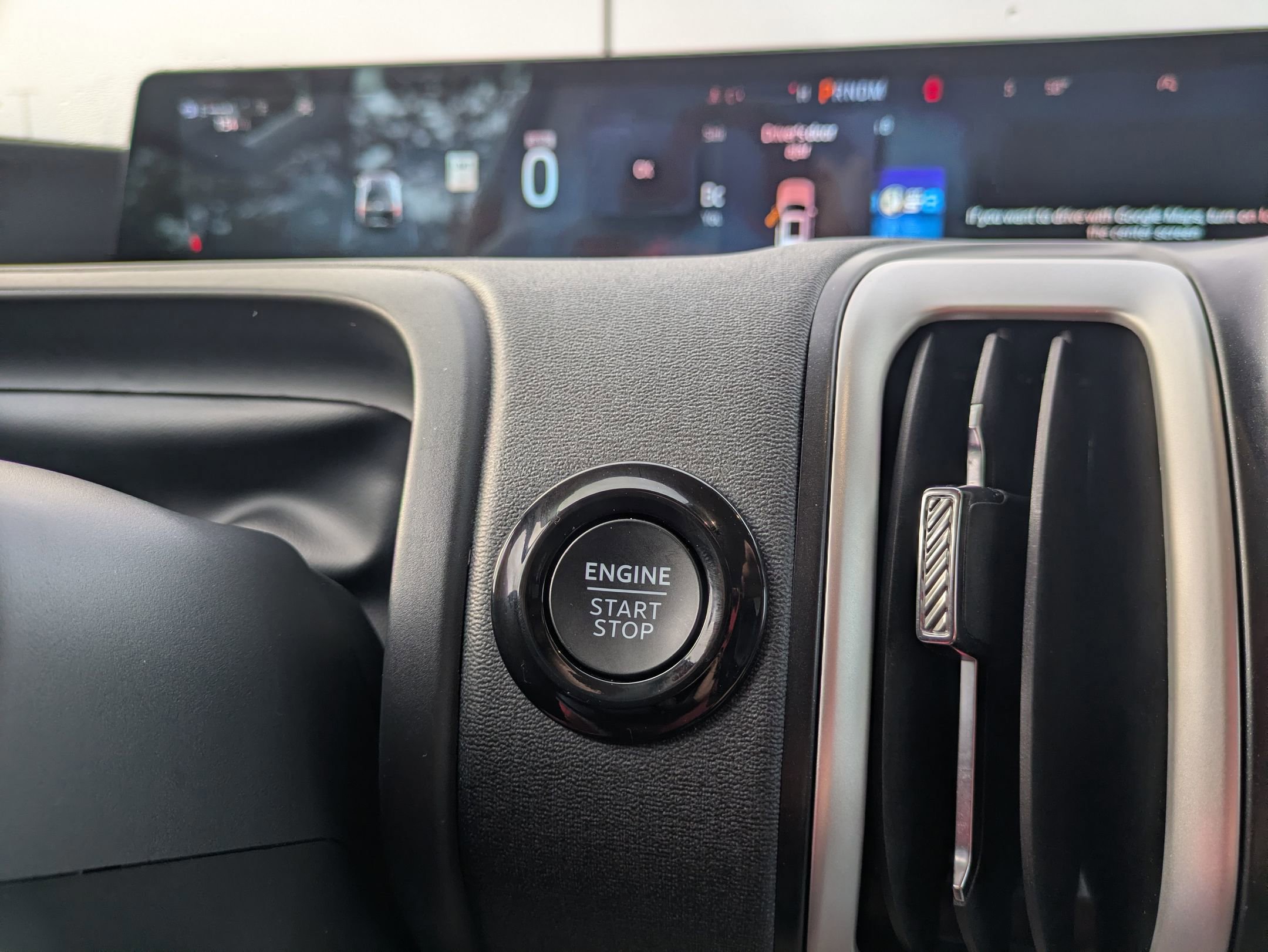 Certified 2025 Ford Expedition Active image 25