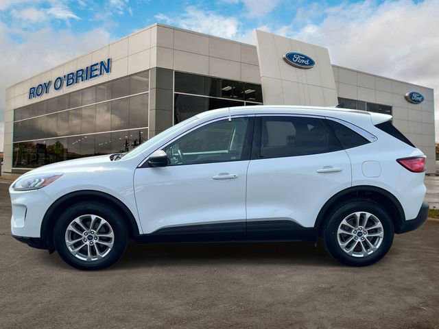 Certified 2022 Ford Escape SE w/ Cold Weather Package AWD/4WD image 2