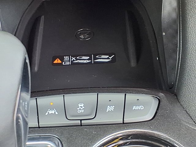 Used 2024 Chevrolet TrailBlazer ACTIV w/ Convenience Package AWD/4WD image 12