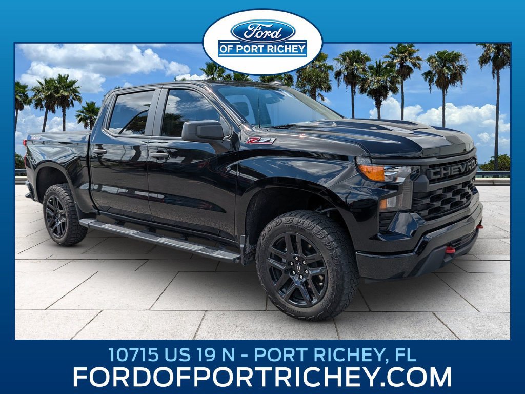 Used 2024 Chevrolet Silverado 1500 Custom Trail Boss AWD/4WD image 1