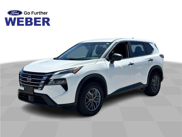 Used 2024 Nissan Rogue S FWD image 1