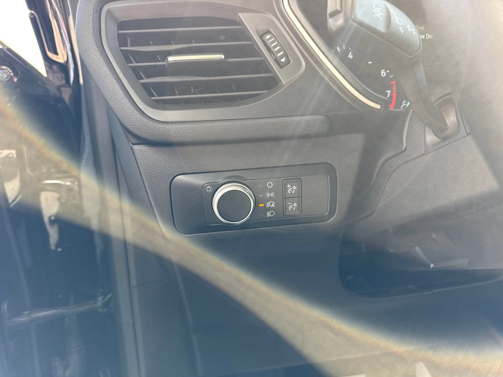 Certified 2020 Ford Escape SE AWD/4WD image 24