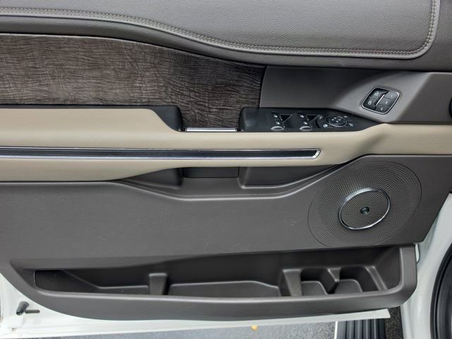 Certified 2021 Ford Expedition Limited image 15