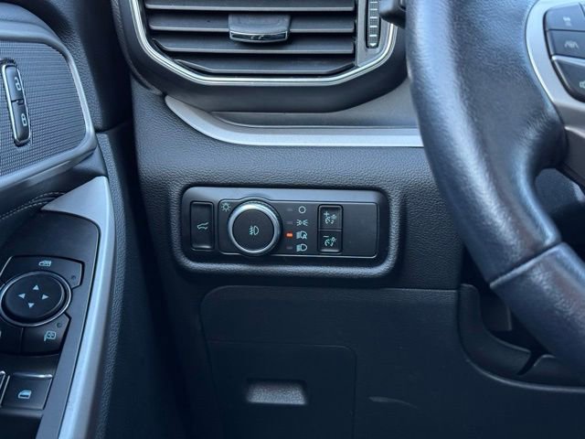 Certified 2023 Ford Explorer XLT w/ Equipment Group 202A AWD/4WD image 35