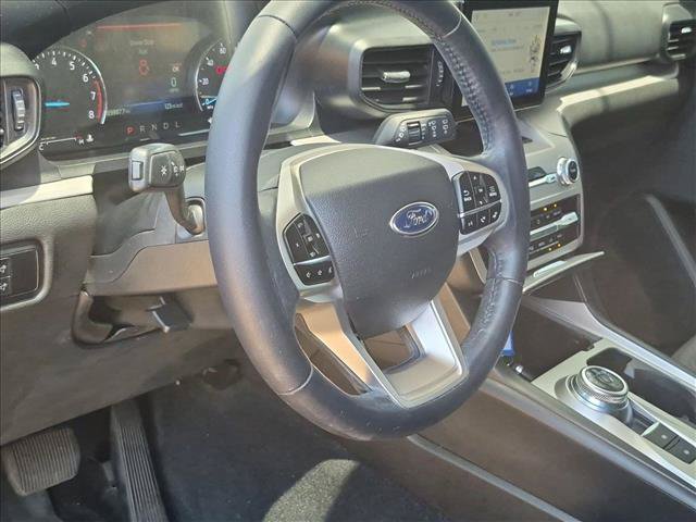Certified 2023 Ford Explorer XLT RWD image 10