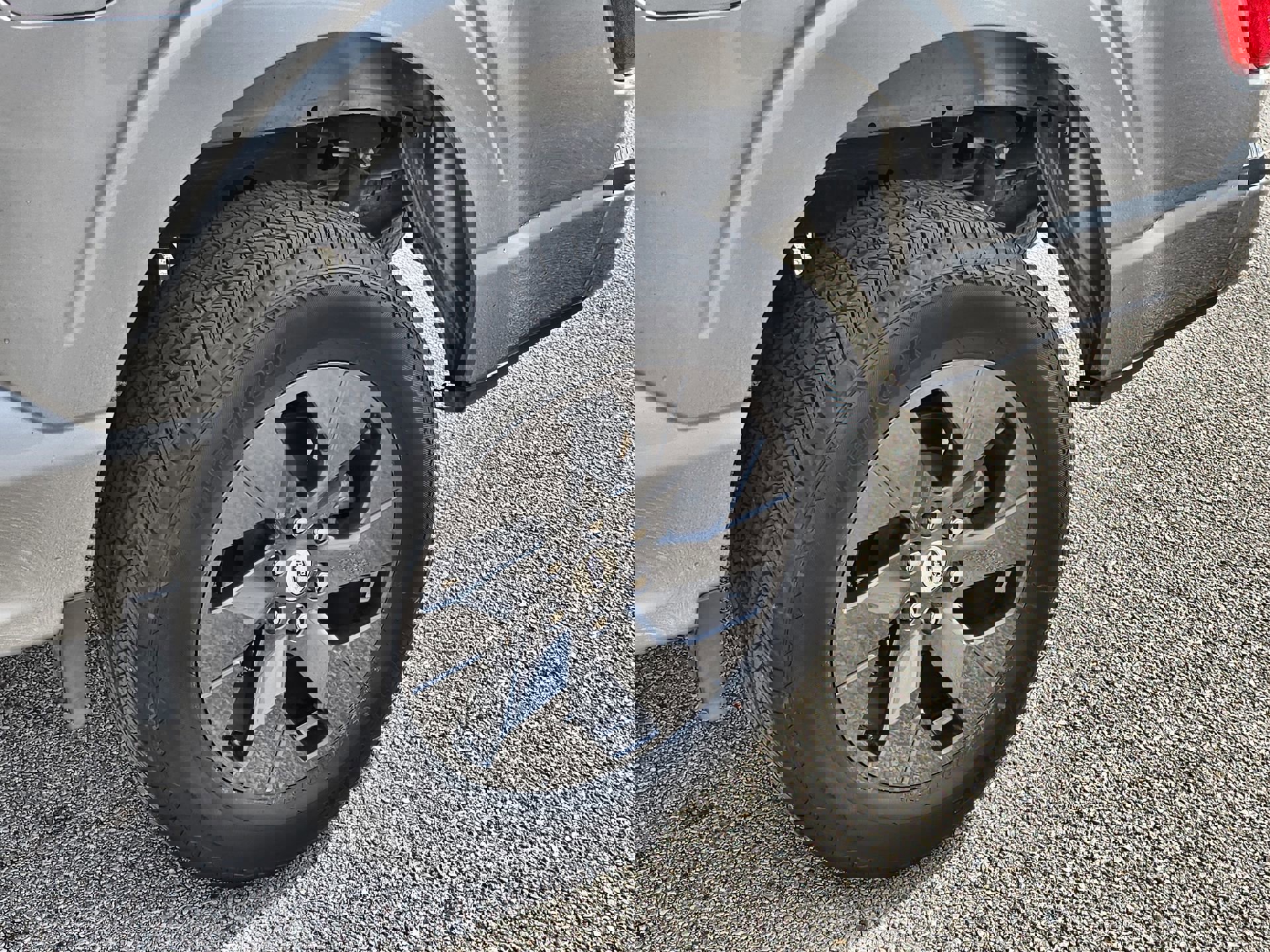 Certified 2022 Ford F150 XL w/ STX Appearance Package image 11