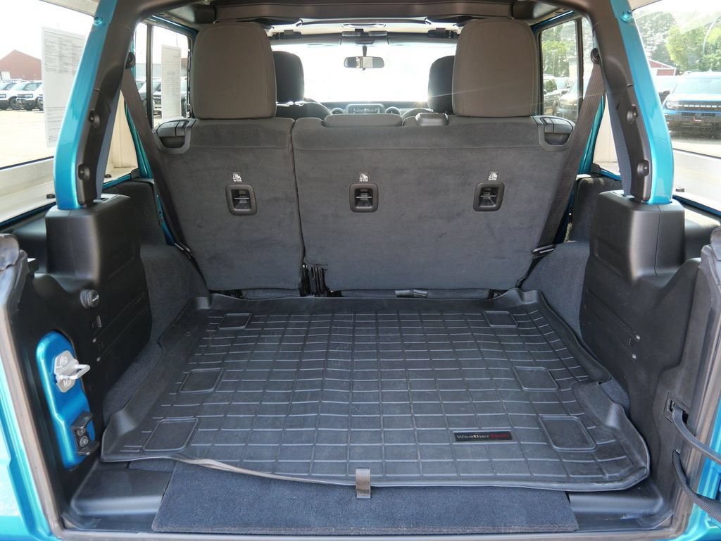 Used 2020 Jeep Wrangler Unlimited Sport AWD/4WD image 9